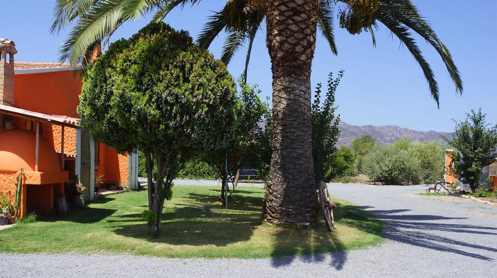 Agriturismo Santa Barbara Sarroch Exterior photo